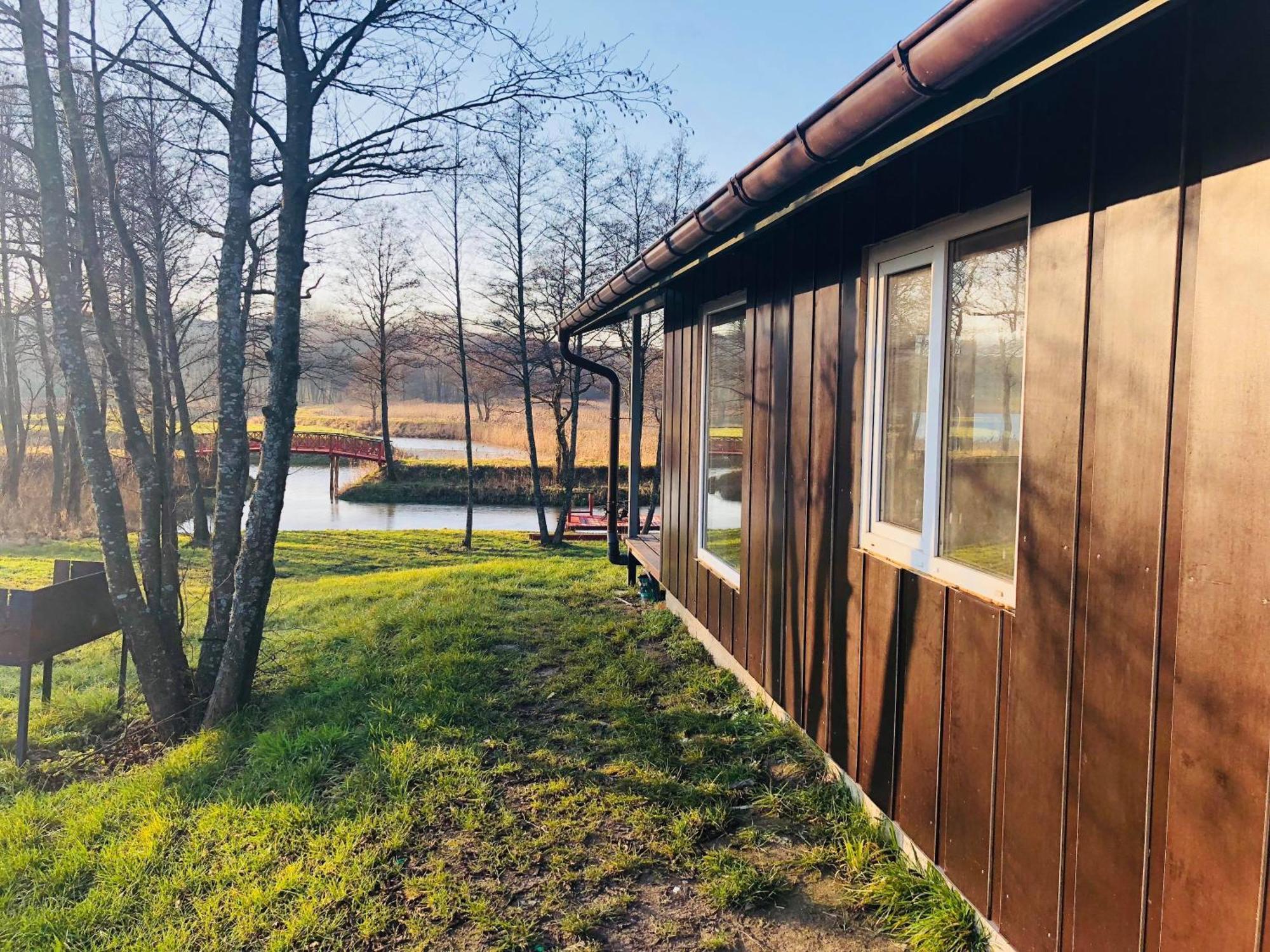 Mila Przystan Ksiaznik Exterior foto